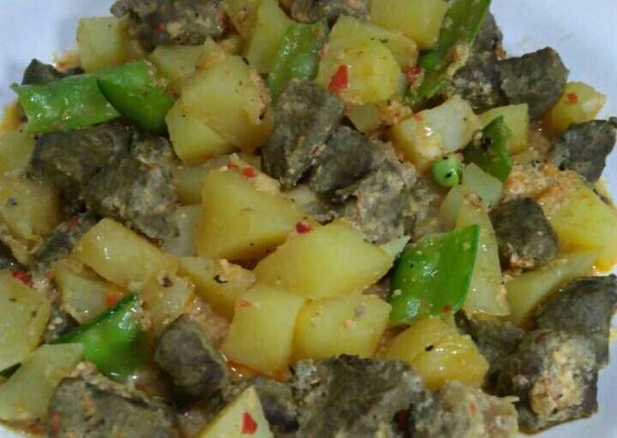 Sambel Goreng Ati Kentang dengan Susu UHT