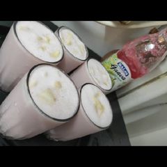 Guava shake A picture of Guava shake.