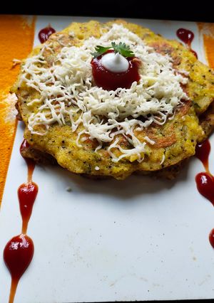 A picture of Cheese Mayo tawa handwa pancake dhamal.