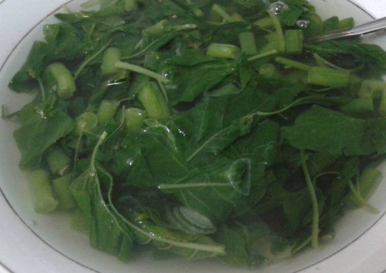 Sayur bening bayam dan kacang panjang