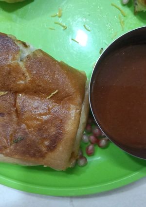 દાબેલી (Dabeli Recipe In Gujarati) રેસીપી મુખ્ય ફોટો