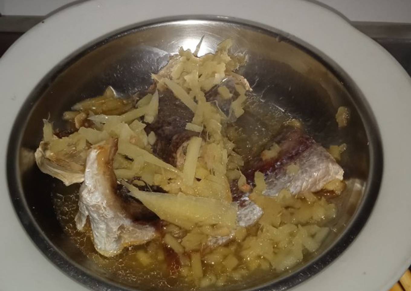 Kukus Ikan Asin