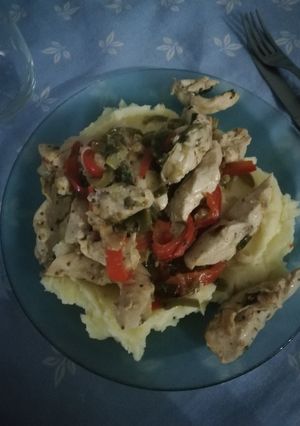 Una foto de Pechuga pollo fácil