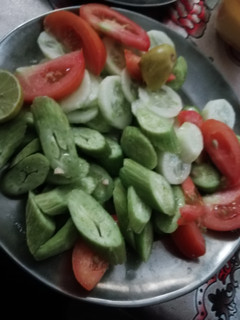 A picture of Green Salad.