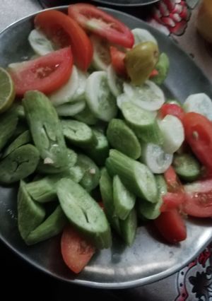 A picture of Green Salad.