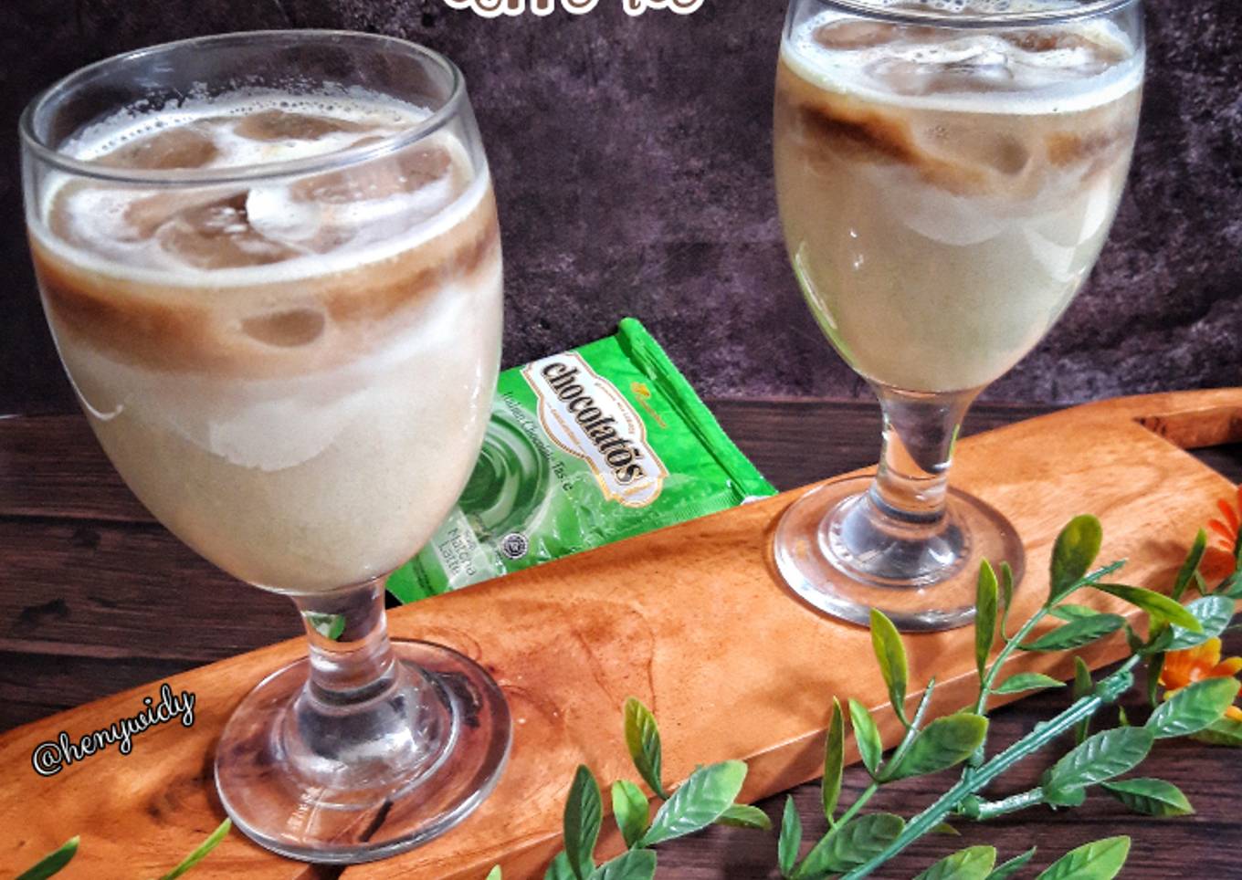 Matcha milk coffe ice