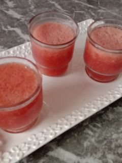 صورة لوصفة عصير الفراولة والبرتقال
