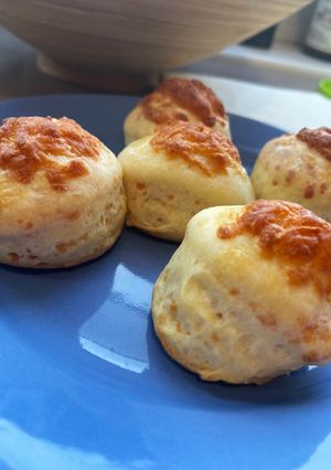 Sajtos vajas pogácsa recept fotója