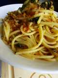 Spaghettoni con cime di rapa e mollica di pane