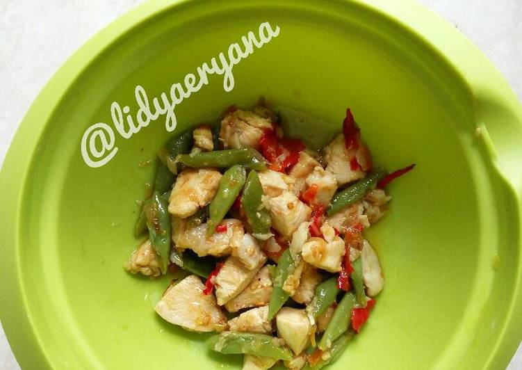 Tumis ayam buncis sereh