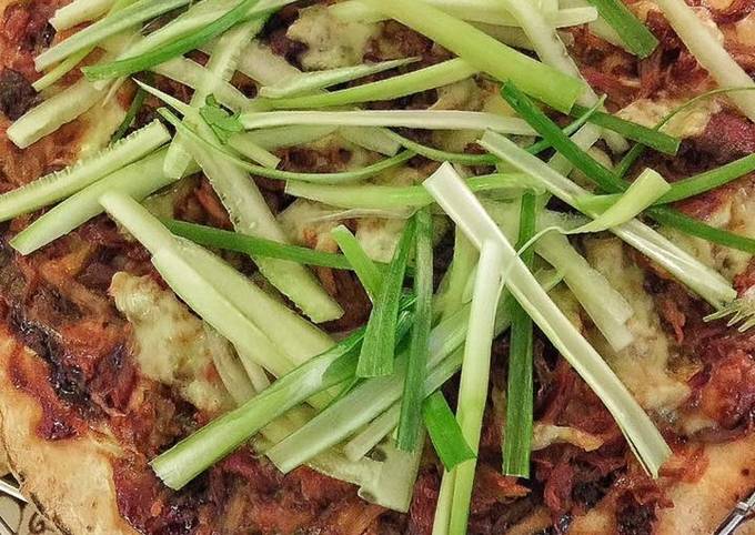 How to Prepare Favorite Peking Duck Pizza