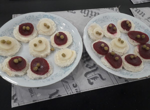 Una foto de Canapés fáciles y baratos