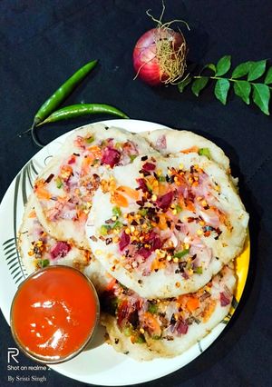 A picture of Poha Uttapam.