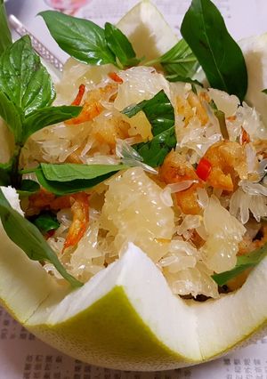 Hình của món Gỏi bưởi tôm khô đơn giản.