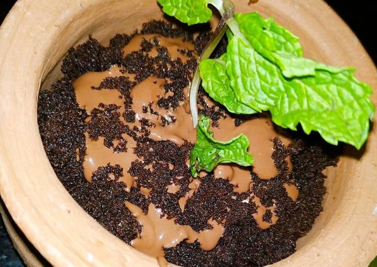 Steps to Make Award-winning Oreo chocolate mud