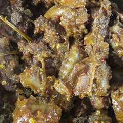 A picture of Rendang ayam kampung pedaasss.