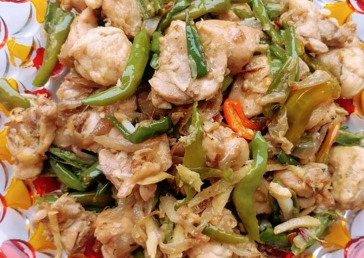 Simple Way to Make Homemade Dry Chilli Chicken