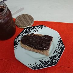 A picture of Homemade Nutella.