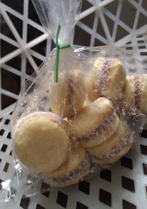 Una foto de Alfajores de Maicena 🙂Grandes o chicos