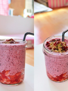 A picture of Strawberry Oatmeal Smoothie.