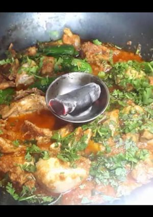 A picture of Desi chicken koyla karahi.