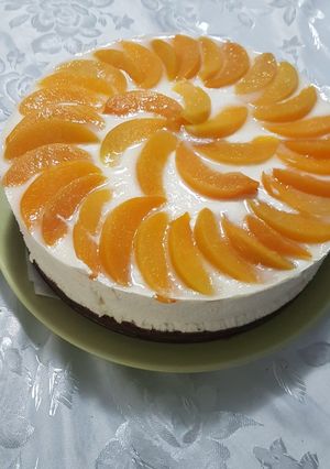 O poză a rețetei Cheesecake cu iaurt de piersici.
