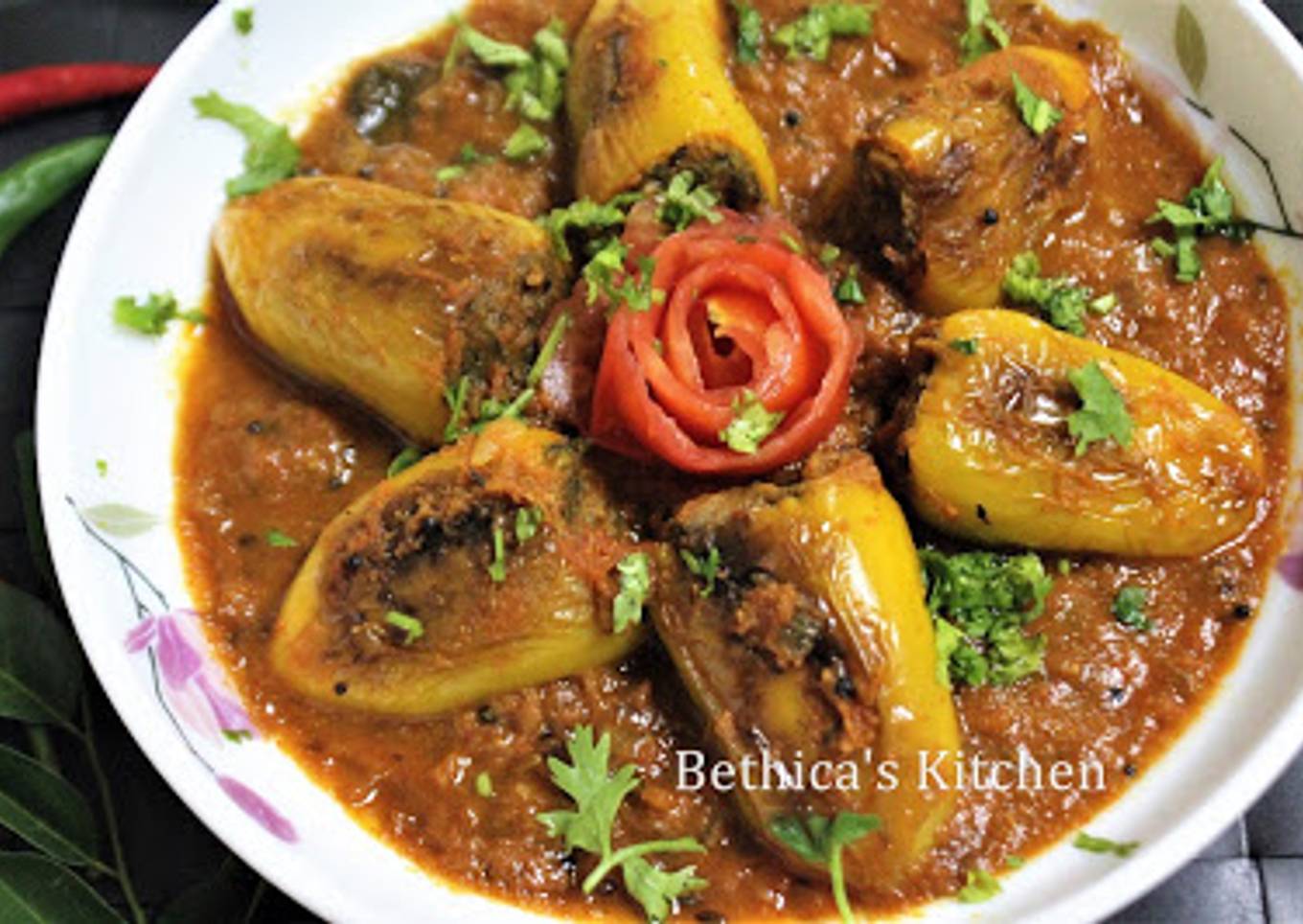 Stuffed Chili Pepper in Tomato Gravy