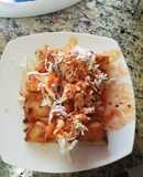 Tacos dorados de papa con pollo