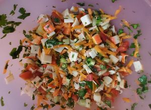 Una foto de Ceviche de surimi fácil y rápido