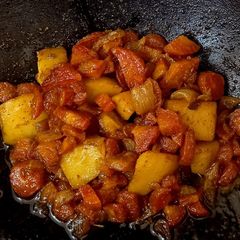 A picture of Carrot aloo bhujia 🥕🥕🥔🥔.