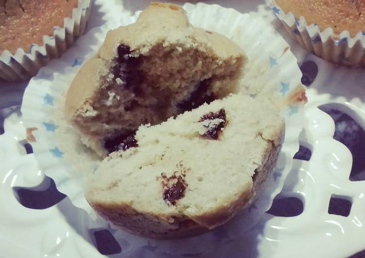 Muffin con caffè e gocce di cioccolato