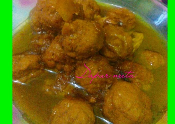 Semur bola-bola daging