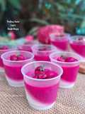 Puding Susu Lapis Buah Naga