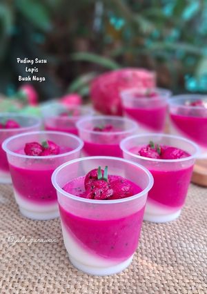 Foto resep Puding Susu Lapis Buah Naga