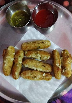 A picture of Aloo nuggets.