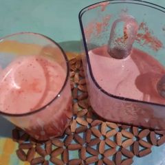 A picture of Apple Carrot juice.