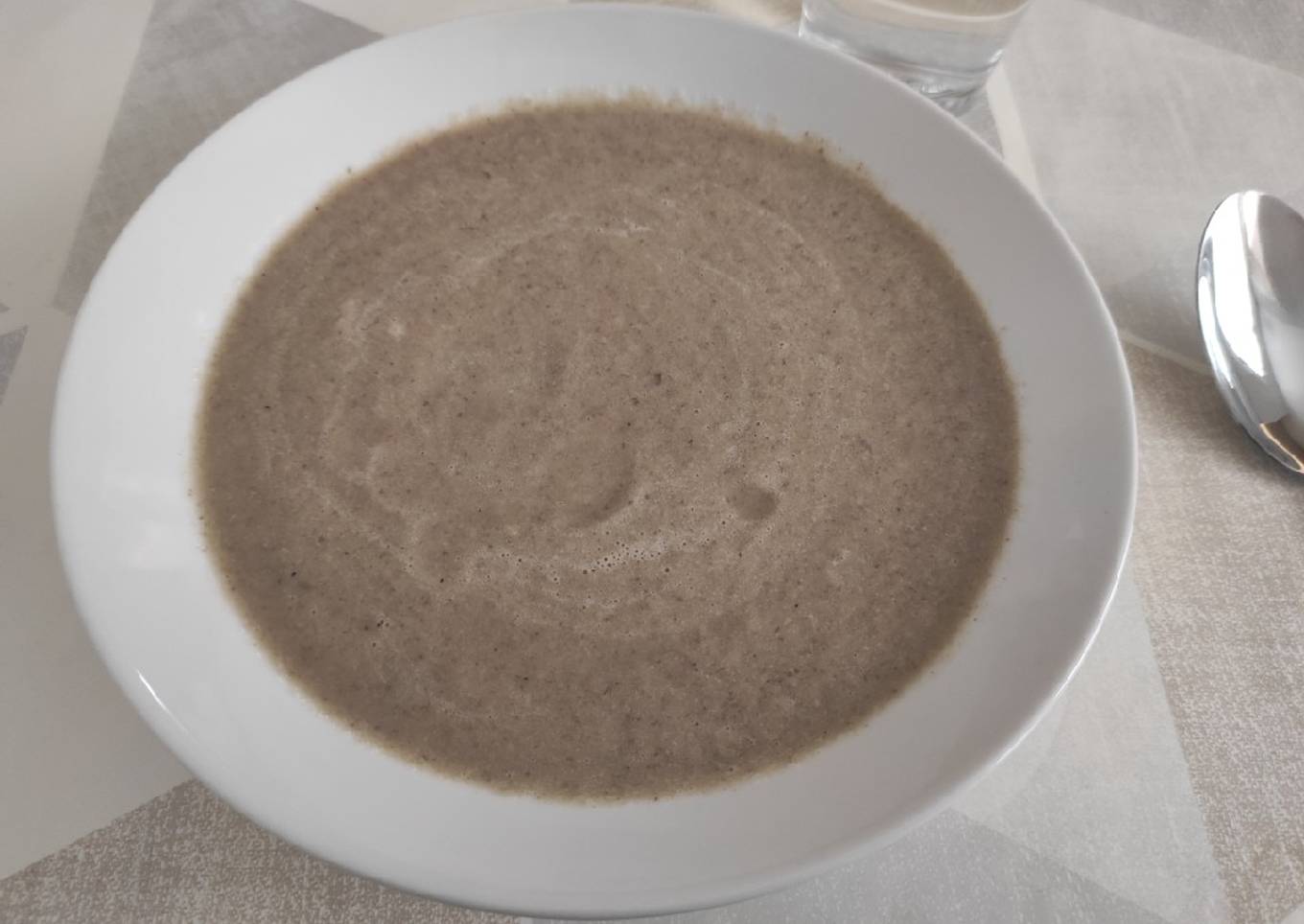 Crema de champiñones