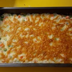A picture of Cheesy baked vegetables.