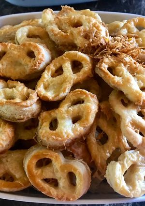 Sajtos- sós perec 🥨 recept fotója