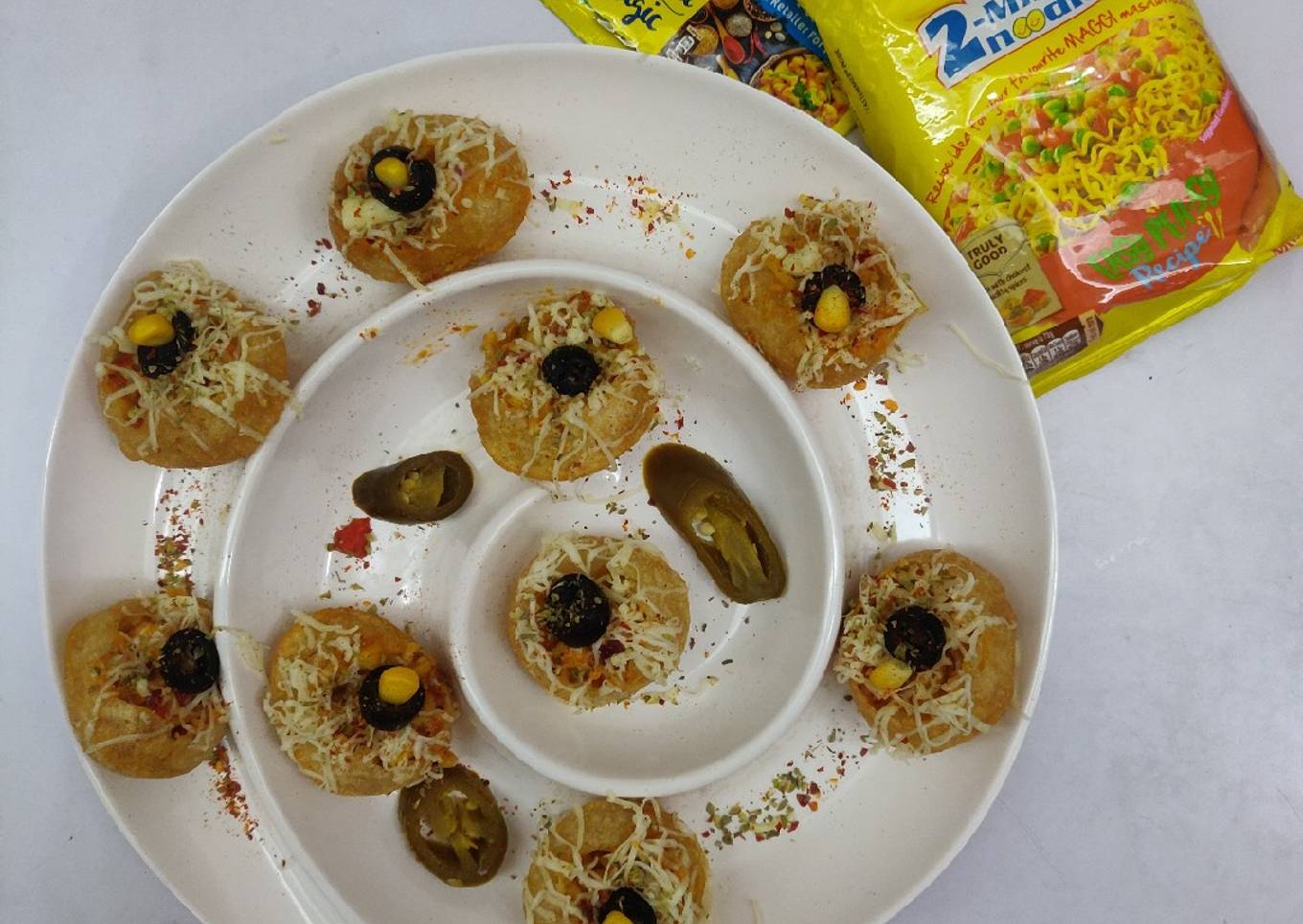 Mexican Maggi Pizza Puri Chaat