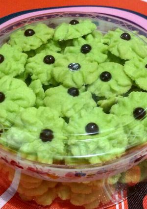 Foto resep Semprit Dahlia Pandan