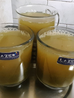 முருங்கைக் கீரை சூப் செய்முறை முக்கிய புகைப்படம்