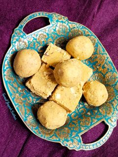 મગસ (Magas Recipe In Gujarati) રેસીપી મુખ્ય ફોટો
