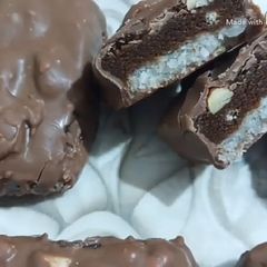 A picture of Only 5 ingredients & 5 min.... Delicious chocolate Bar recipe/.