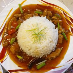 A picture of Kung Pao Chicken.