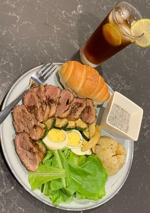 櫻桃鴨可頌拼盤 的食譜成品照片