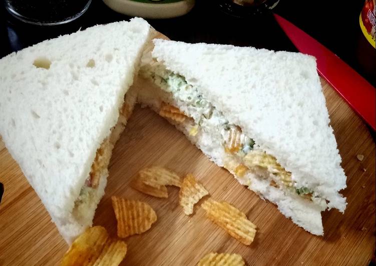 Simple Way to Make Speedy Veg Mayo Sandwich