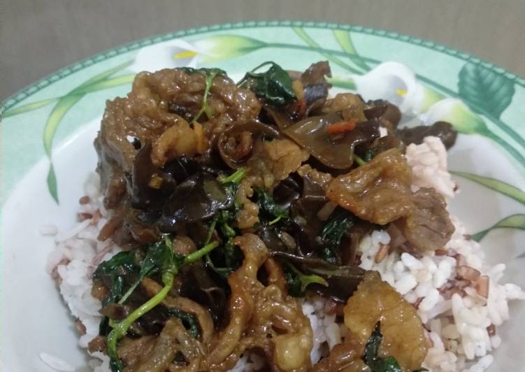 Thai Beef Basil