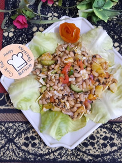 A picture of Beans salad.