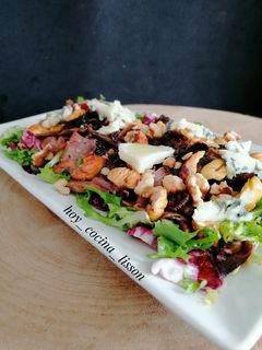Una foto de Ensalada de otoño